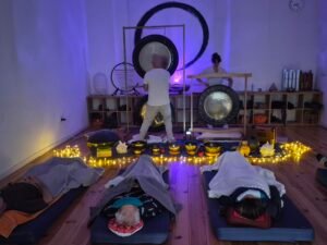 Baño de gong grupal